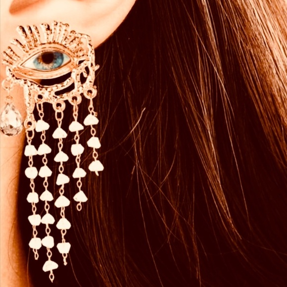 “Blue Eye Chandelier” Vivid Realism Cry Iris Tiered Crystal Tear Tassel Earrings - Picture 2 of 12